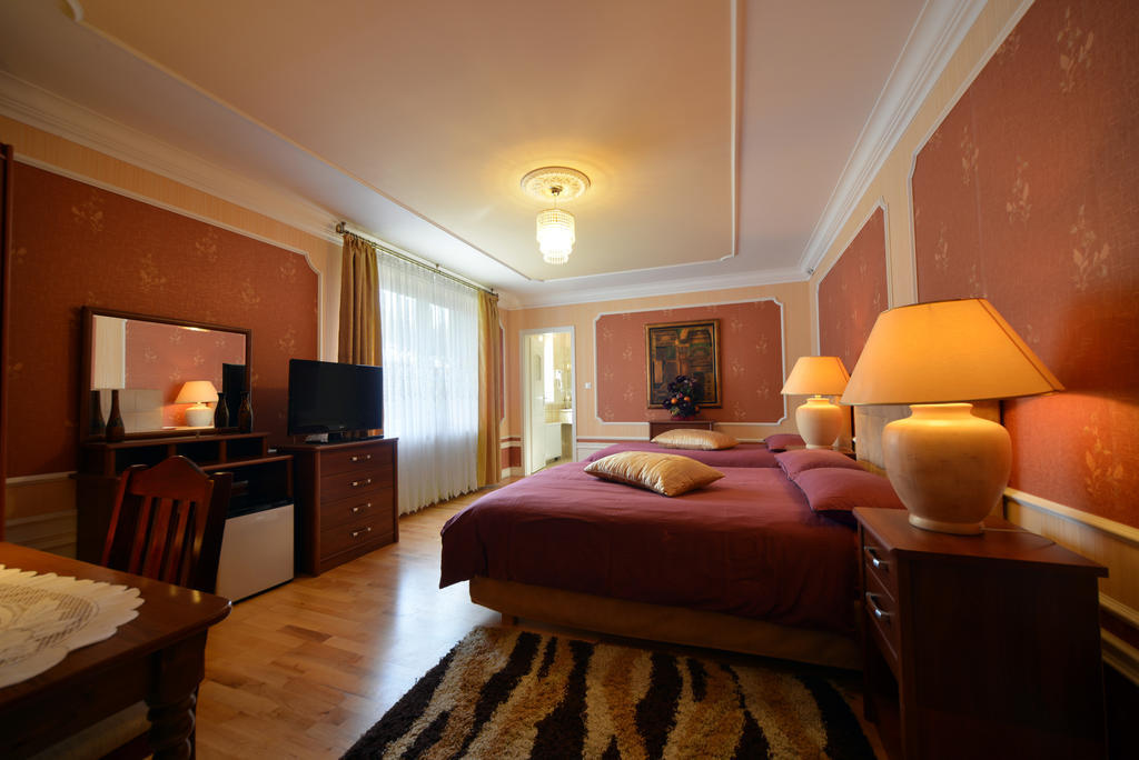 Casablanca Pokoje I Apartamenty Kazimierz Dolny Luaran gambar
